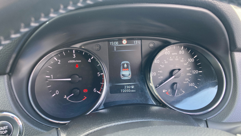Nissan Qashqai 1.5 dCi N-Connecta 5dr Diesel Hatchback